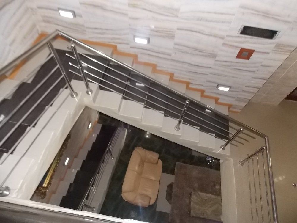 杜布里纳套房酒店 Festac Town 外观 照片