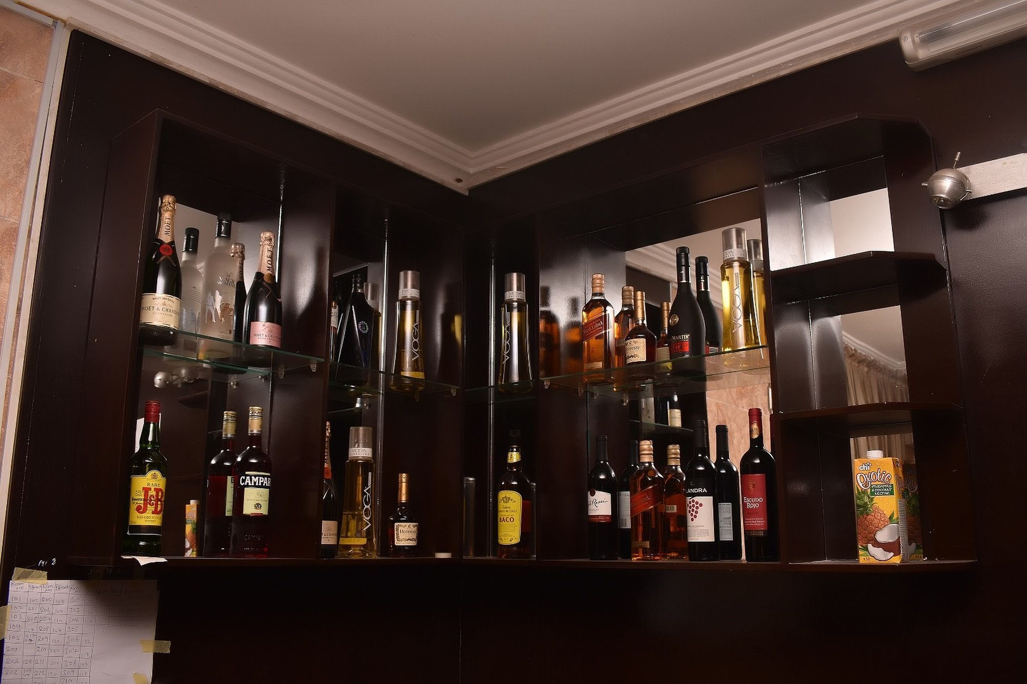 杜布里纳套房酒店 Festac Town 外观 照片